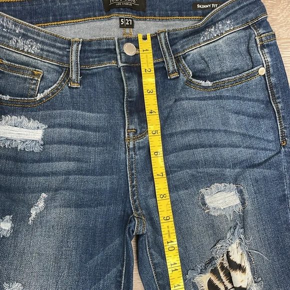 Judy Blue Leopard Patch Mid Rise Skinny Denim Jeans 5/27 - Picture 9 of 16